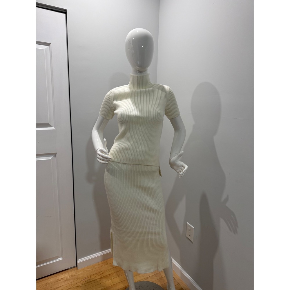 Commense Solid High‎ Neck Split Ribbed Knit Two P… - image 6